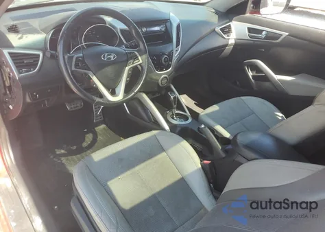 2013 Hyundai Veloster z USA, uszkodzony, nr VIN KMHTC6AD8DU100463